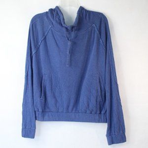 FREE PEOPLE WOMENS BLUE HOODIE PULLOVER SWEATSHIRT SZ MEDIUM DRAWSTRING HOOD